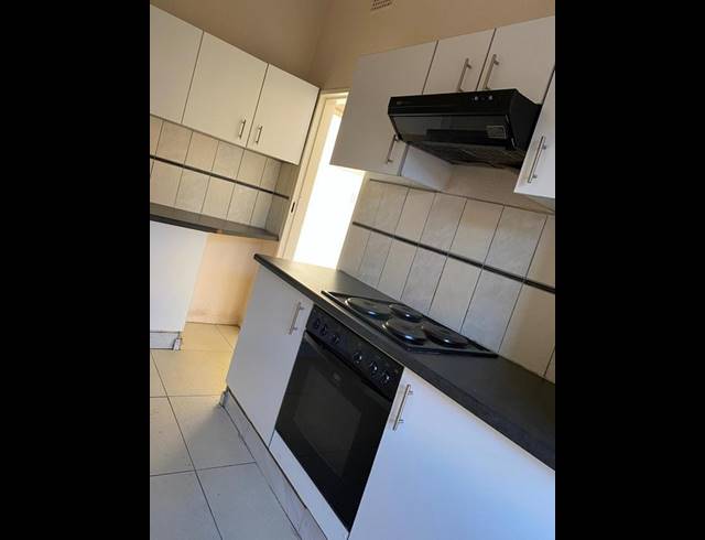 2 BEDROOM APARTMENT FOR SALE IN SELECTION PARK